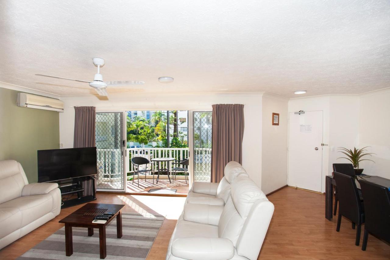 Hotel Surfers Tradewinds Gold Coast Exterior foto